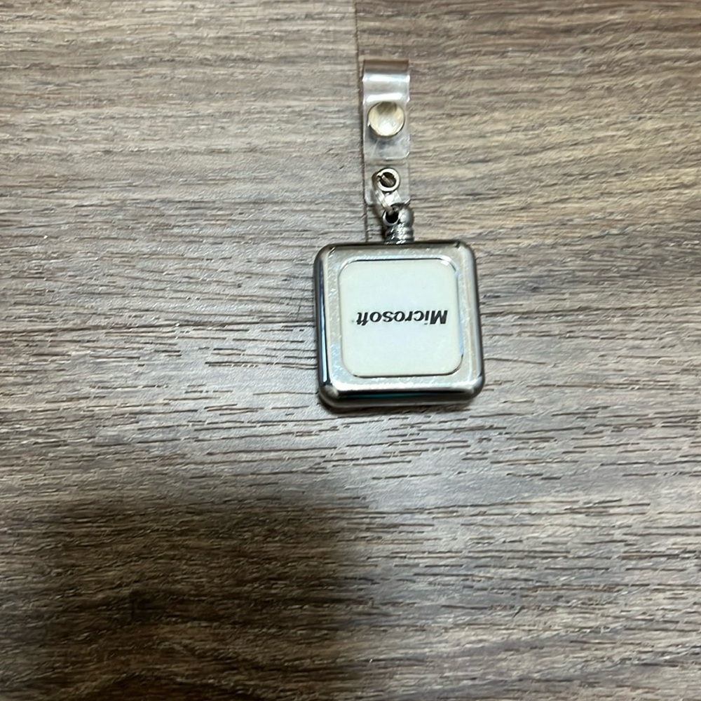 Microsoft ID/ badge holder/ retractable